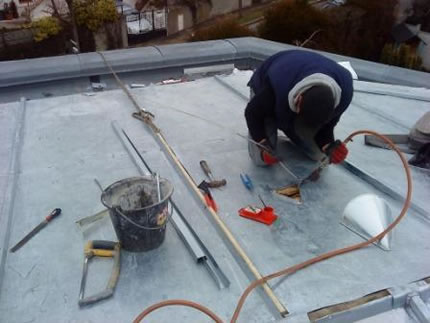 couvreur zingueur 93